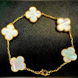 18K Dubai Gold Mother of Pearl Bracelet 5 Flower 15mm